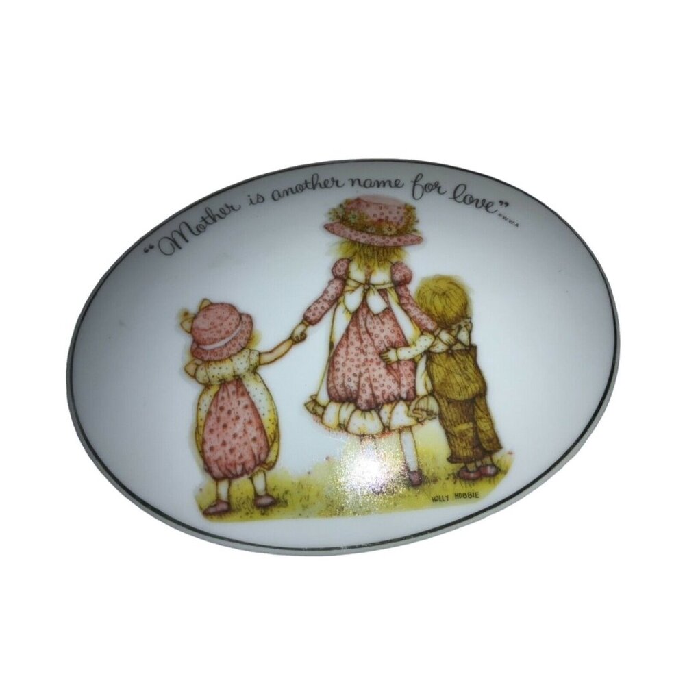 Holly Hobbie Porcelain Wall Hanging Mother Is Another Name For Love Vintage 1973